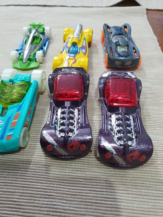 Carrinhos Hotwheels Novos