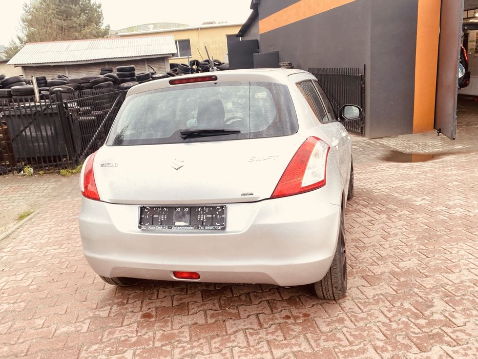 Suzuki swift 2011 poj 1.3 przeb 128 tys 4x4 zadbany