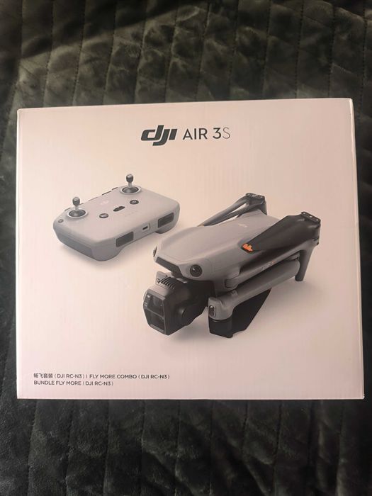 Дрон dji air3s .