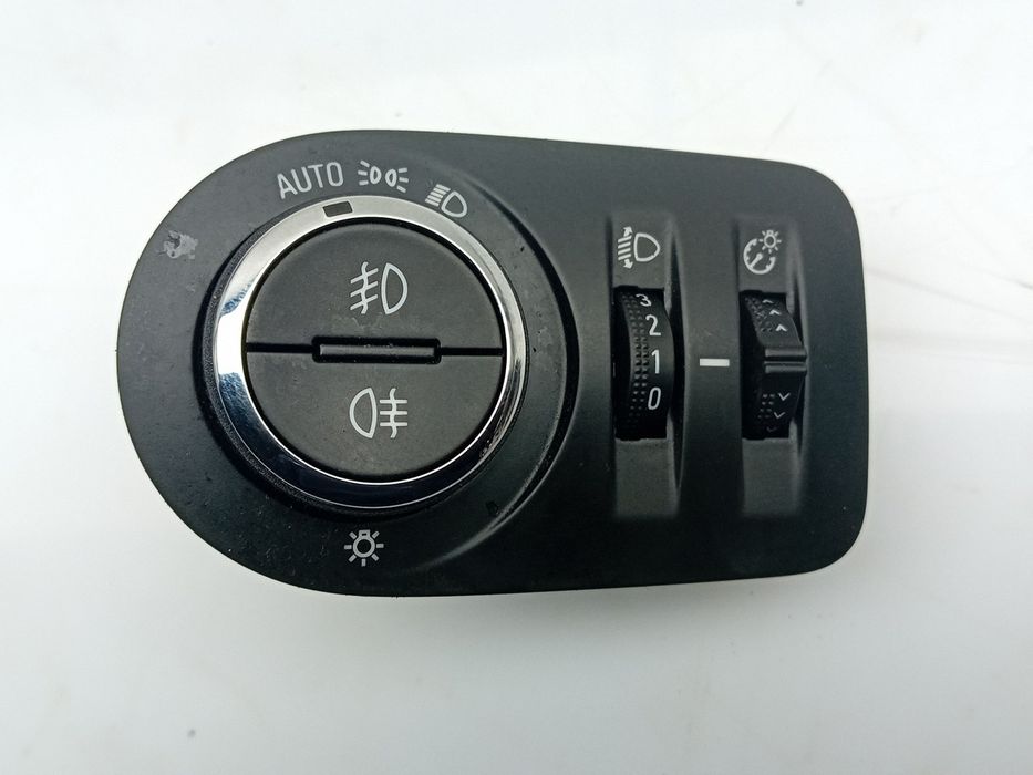 Módulo interruptor luz OPEL Astra K