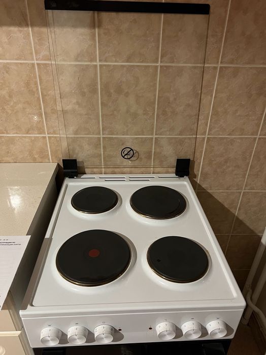 Електрична плита Gorenje GE5A21WH