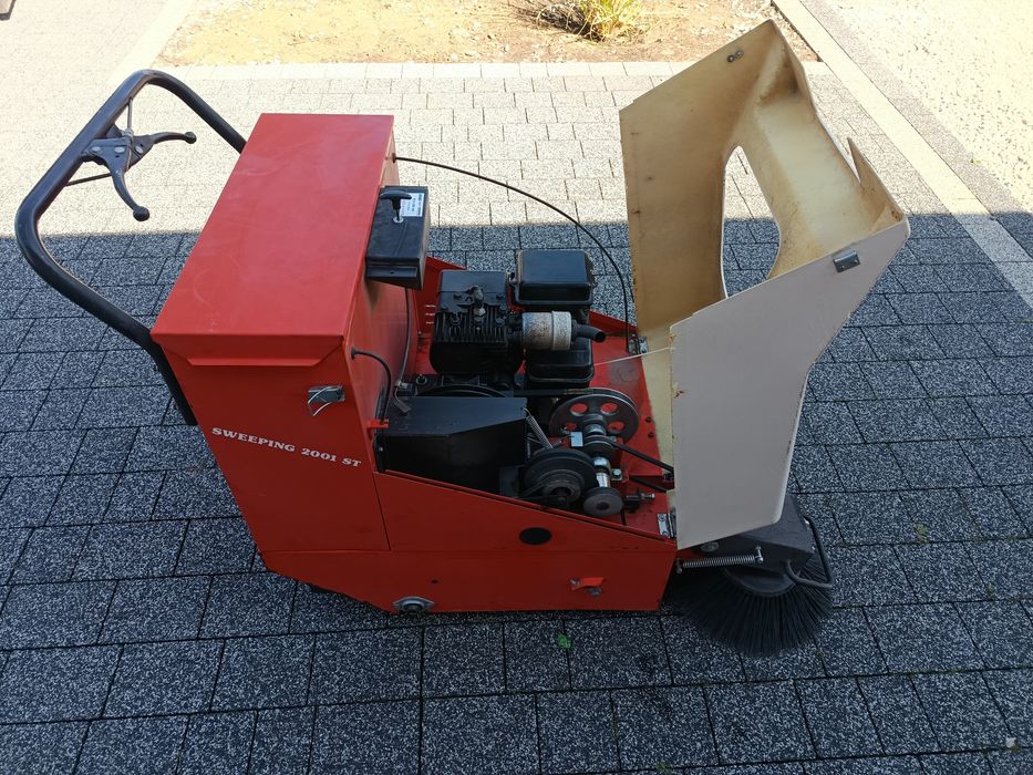 Zamiatarka spalinowa*PULIMAT*Silnik Briggs&stratton *3hp