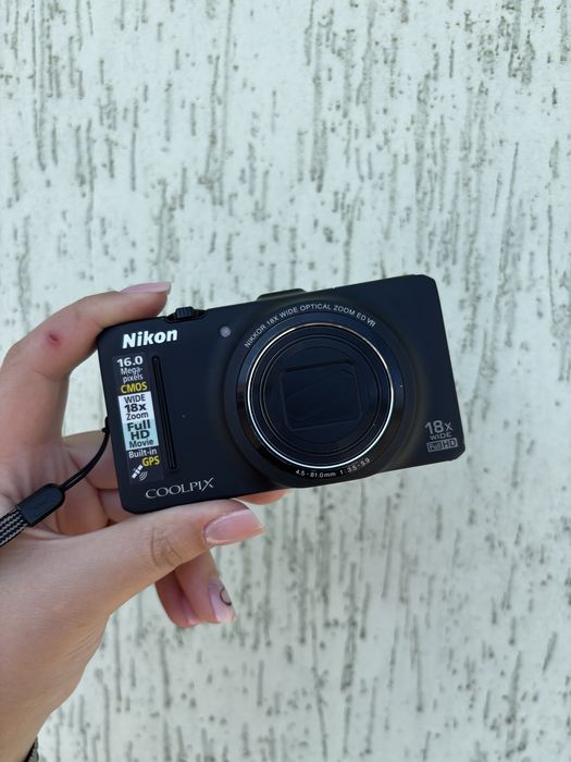 Цифрова камера Nikon Coolpix S9300.Опис!