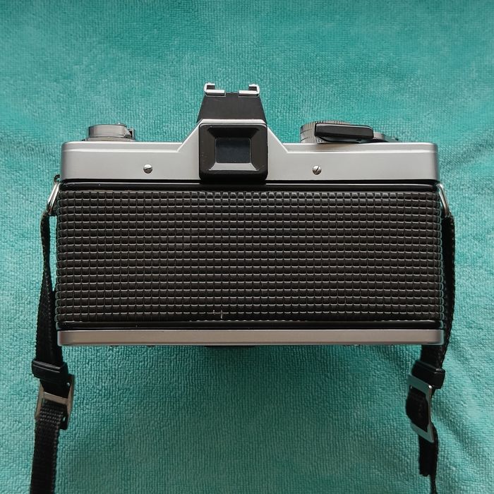Praktica MTL3 Carl Zeiss Pancolar 50 1.8 (Thorium)