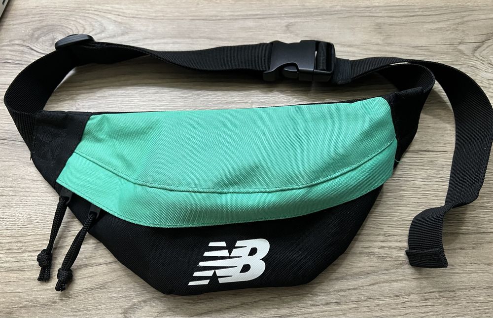 Сумка на пояс New Balance унісекс