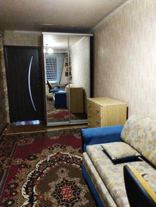 Продам трьохкімнатну квартиру