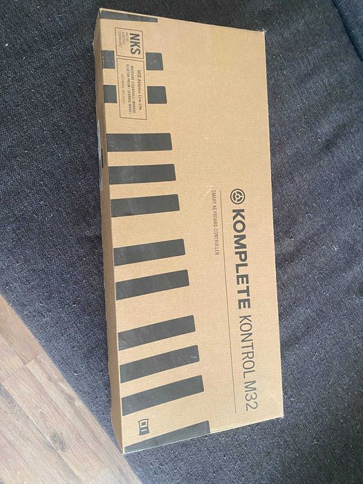 Native Instruments Komplete Kontrol M32
