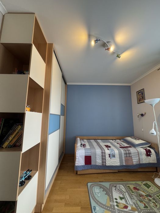 Продаж Трикімнатної квартири з ремонтом вул. Арцеулова, Луцьк