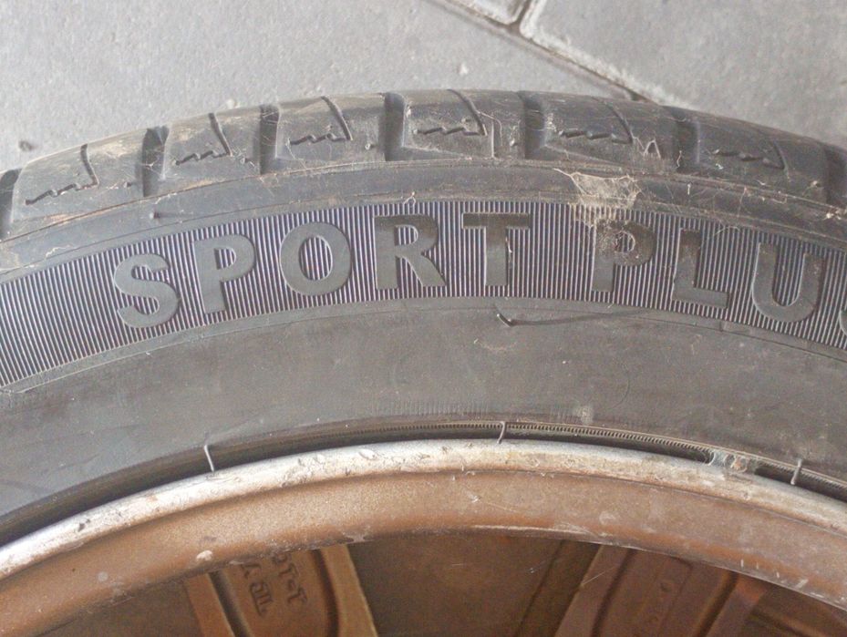 Sprzedam opony do samochodu  Subaru impreza sprzedam całość