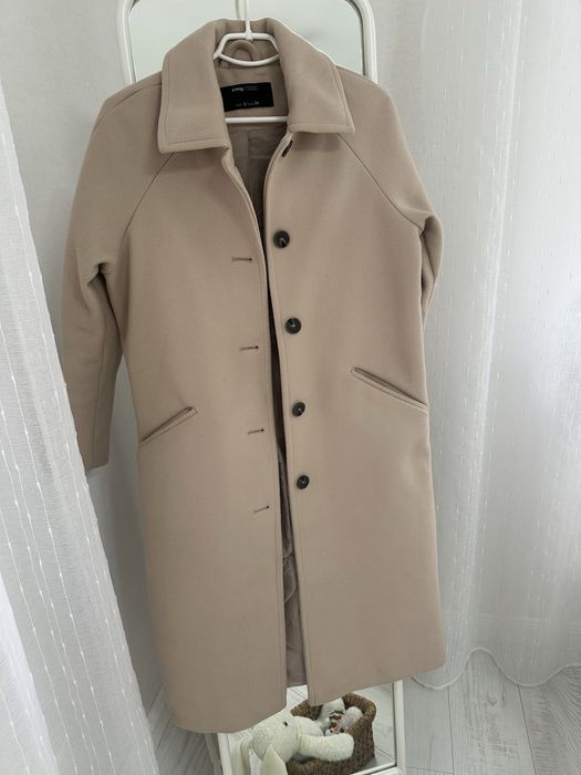 Пальто суконе .Віддам за 200 гр