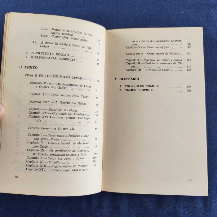 Maria Helena Mira Mateus - Vida e Feitos de Júlio César