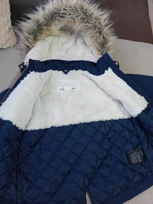 Piękna granatowa zimowa kurtka rozm.98 H&M.