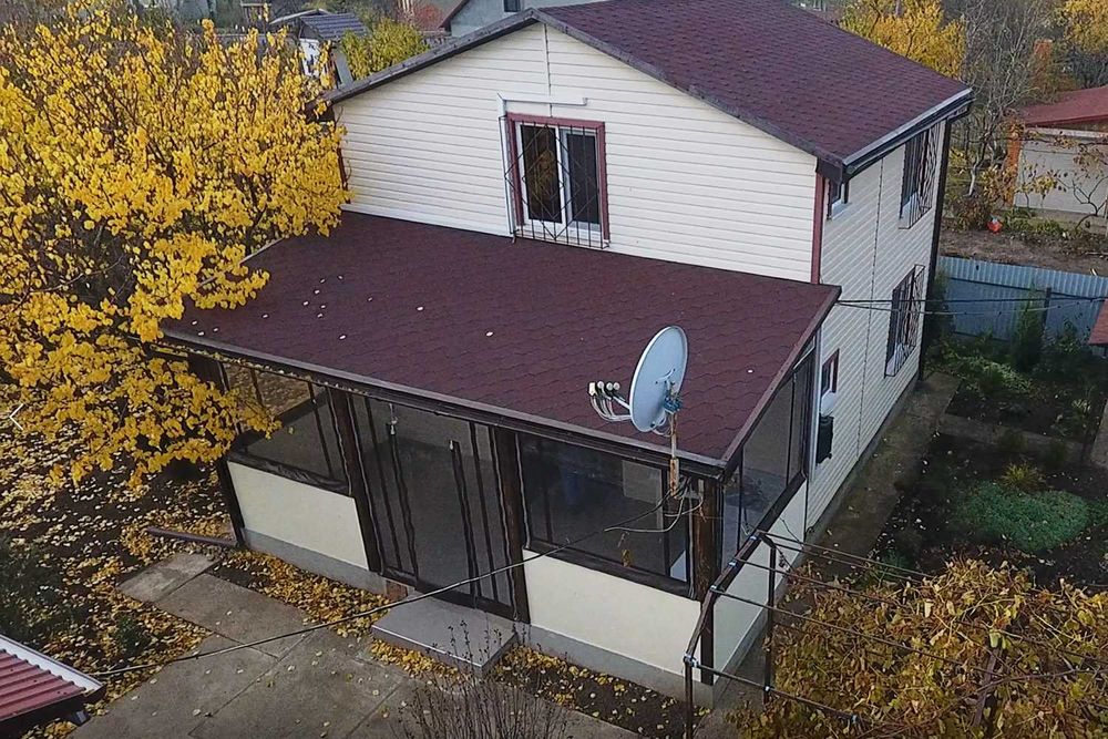 Продам дом в Каролино-Бугазе. Отопление, веранда, мангал, парковка.