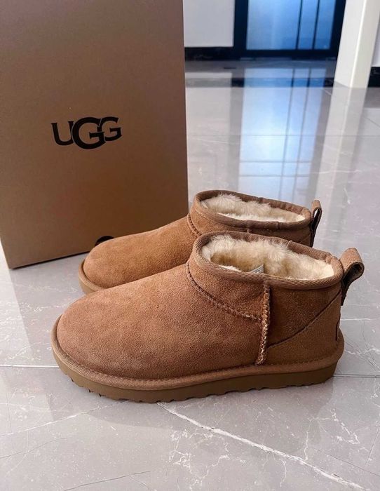 UGG Classic Ultra mini R.37