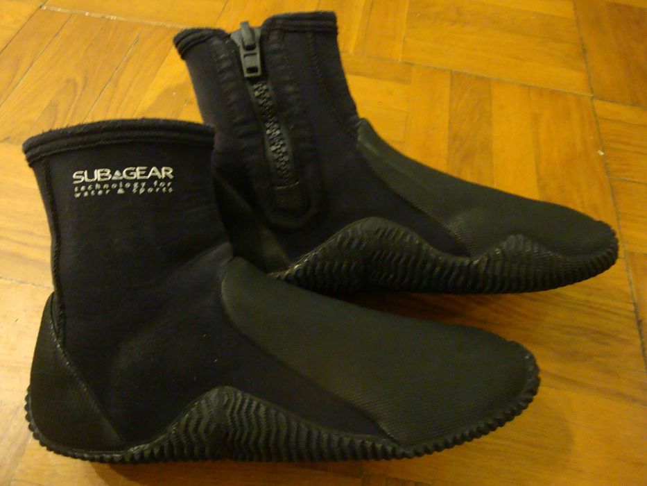 Гидроботы SUB GEAR, размер 44-44.5 ( по стельке 28-28, 5 см )