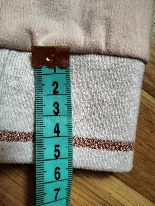 Шикарний бомбер фірми Zara