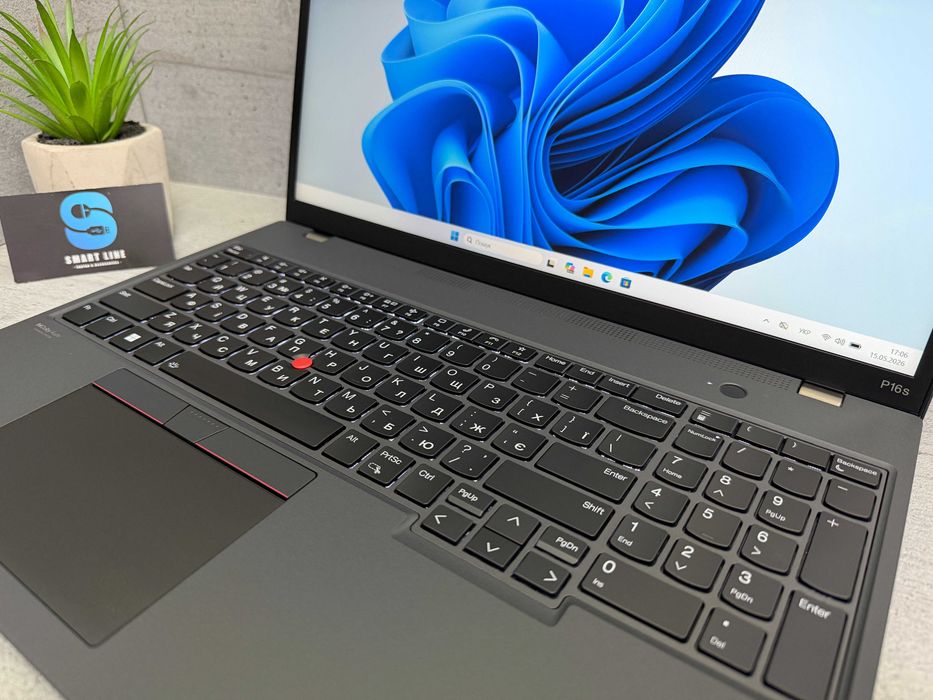 Ryzen 7/16"/512gb ssd/Стильний ноутбук Lenovo P16s gen1/16gb ddr5