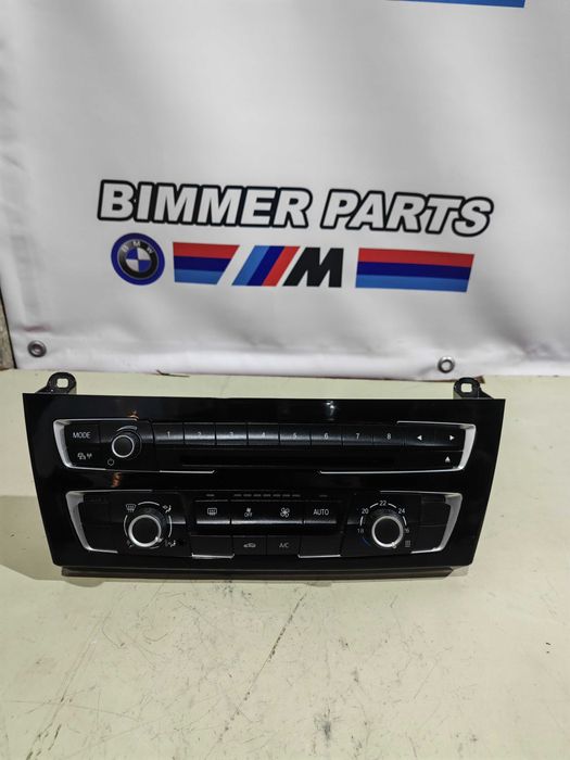 Climatronic / Leitor Radio BMW  F20/F21/F30 - S/ Aquecimento Bancos