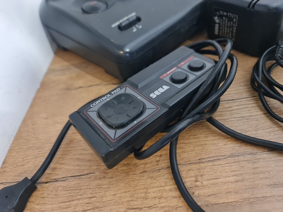 Sega Master system 2 konsola box