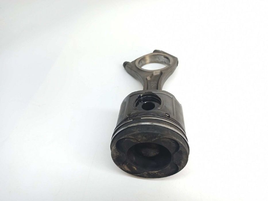 BIELA BMW SERIE 7 (E65/E66) 740D