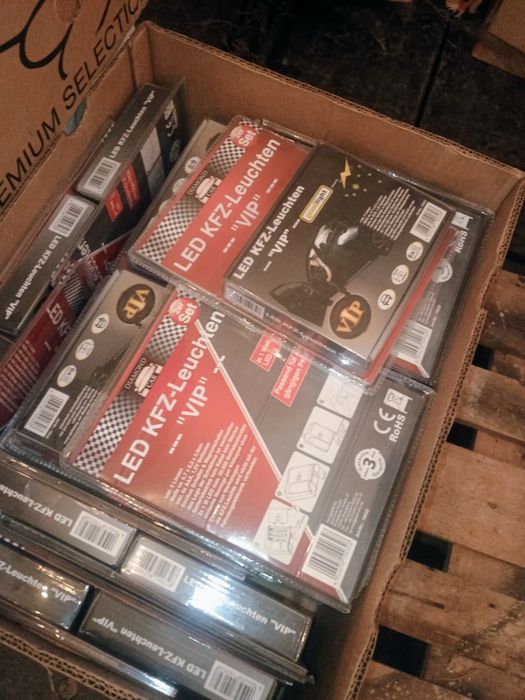 Projektor LED do drzwi  VIP   22 kartony  wyprzedaż