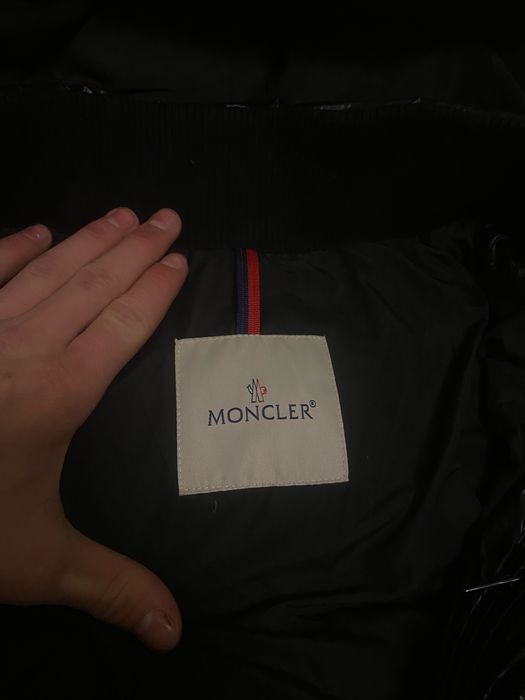 Пуховик moncler