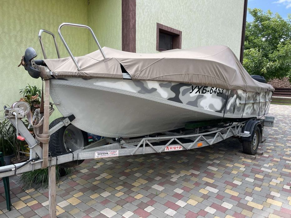 Лодка Амур гарний стан