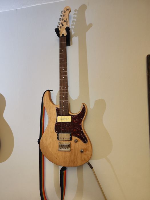 Gitara elektryczna Yamaha Pacifica 311H