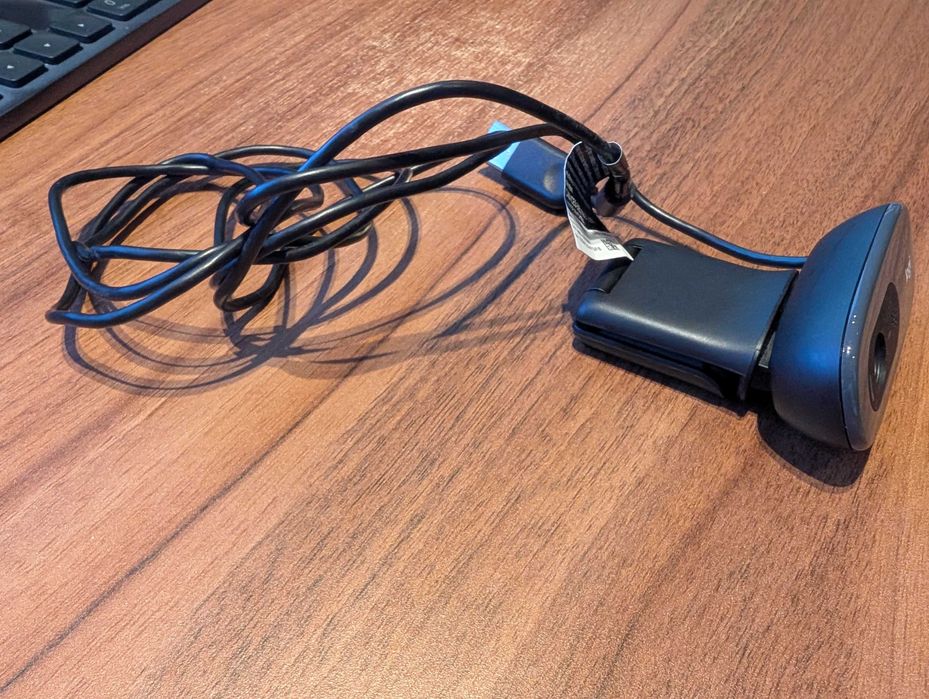 Webcam LOGITECH C270 (HD - 3 MP - Microfone Incorporado)