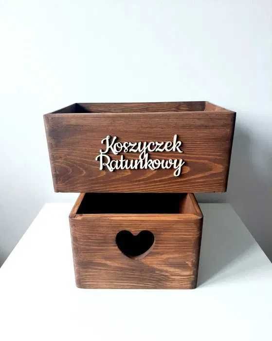 Rustykalne drewniane koszyczki ratunkowe skrzynki ratunkowe wesele