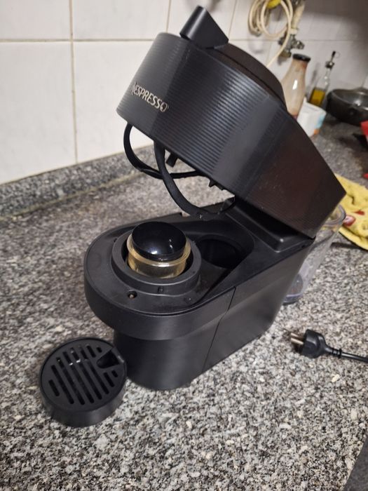 Maquina de café Nespresso Vertuo Pop64740874328323122