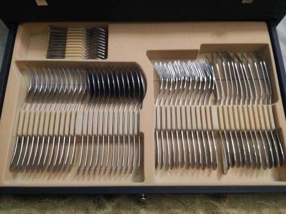 Faqueiro Inox NOVO Benguela - 130 PÇS