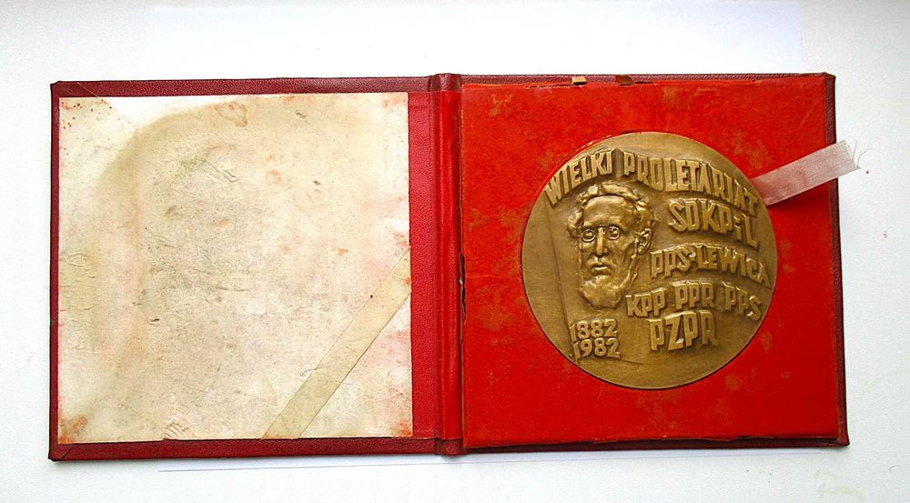 Medal 100 lat Ruchu Robotniczego