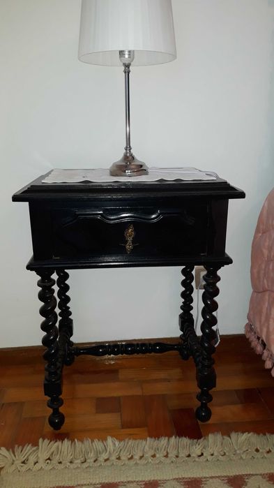 Mobília quarto clássica cor preta