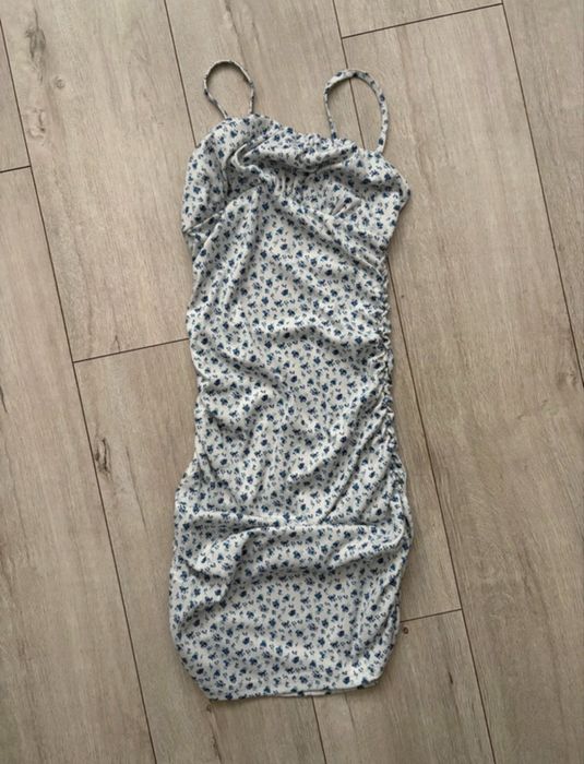 Krótka sukienka