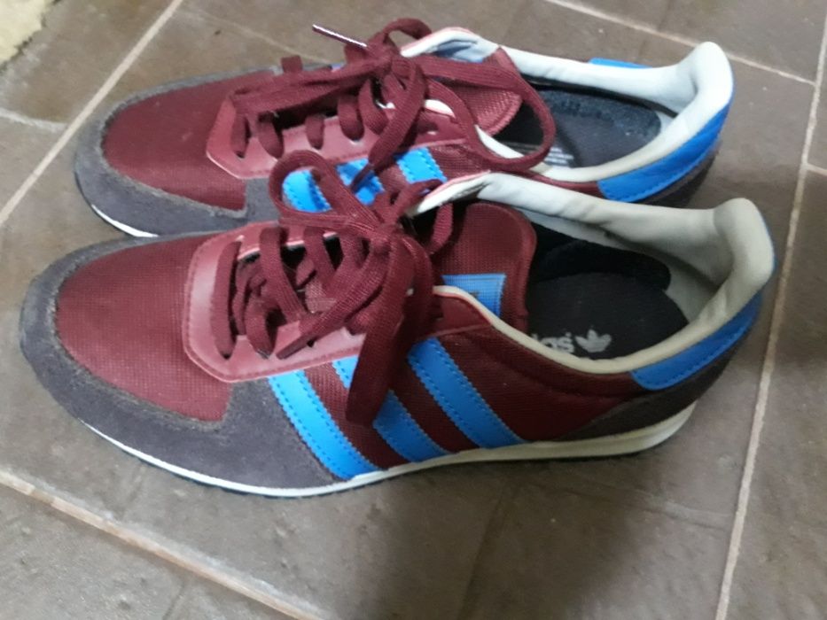 Кроссовки adidas новые