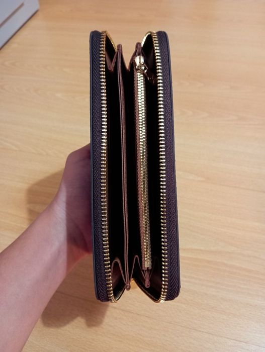 Carteira / mala Louis Vuitton Zippy
