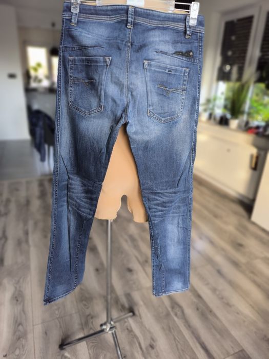 W28 L32 Diesel spodnie jeansowe męskie