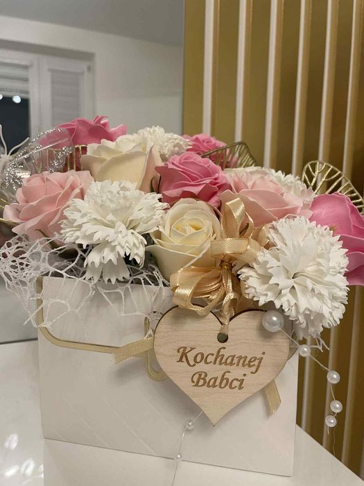 Bukiet z kwiatów mydlanych