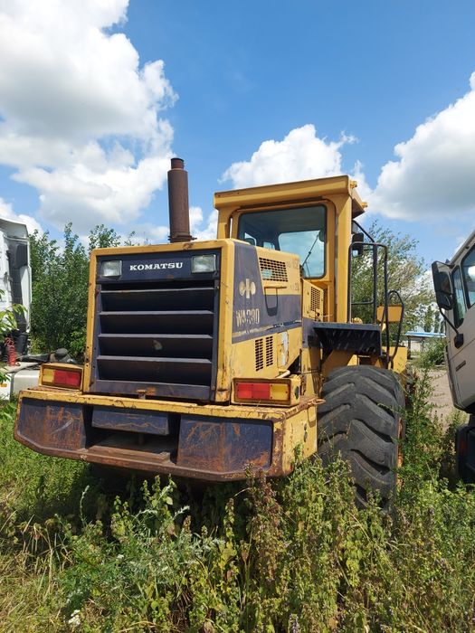 Фронтальний погрузчик Komatsu wa 380-1