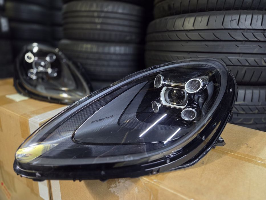 Фари оригінал Full led Porshe Macan 95b з блоками 2018-2023 gts