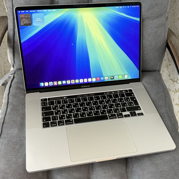 Apple macbook Pro 2019 16 | i7 | 16gb | 512 gb