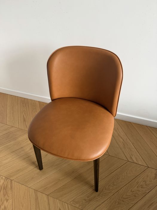 Табуретка стілець