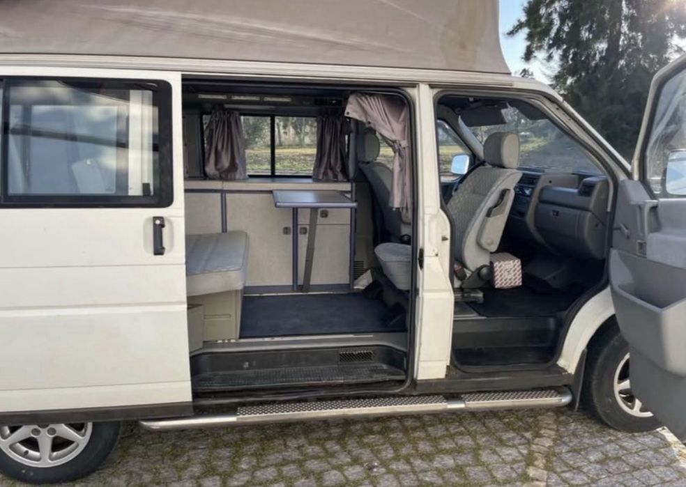 VW Transporter California camper