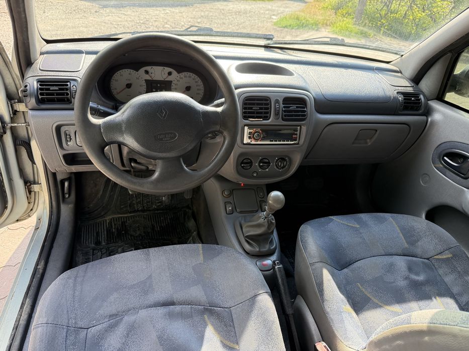 Renault Clio 1.4 Бензин.