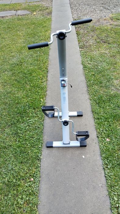 Rowerek do ćwiczeń rąk, nóg