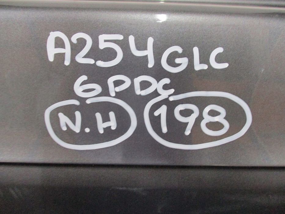 ZDERZAK MERCEDES GLC 254 6X PDC TYŁ TYLNY