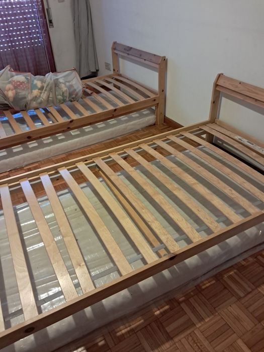 Camas de solteiro IKEA