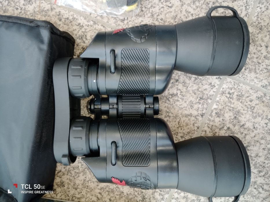 Binóculos novos ótimos para apreciar a natureza. Tenho muitos