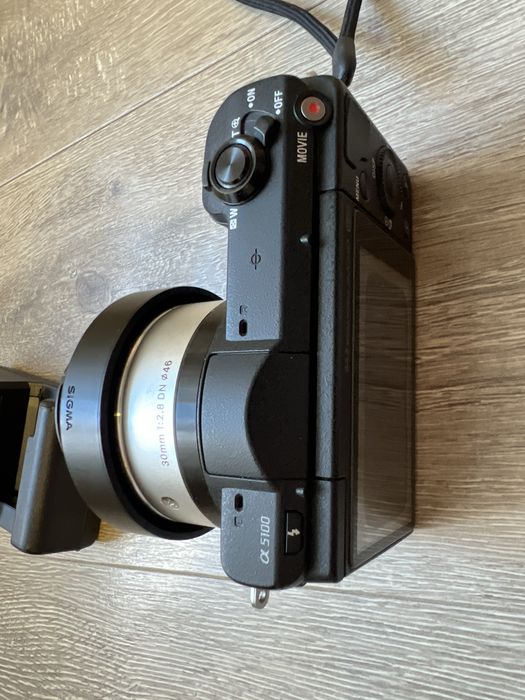Sony a 5100 body